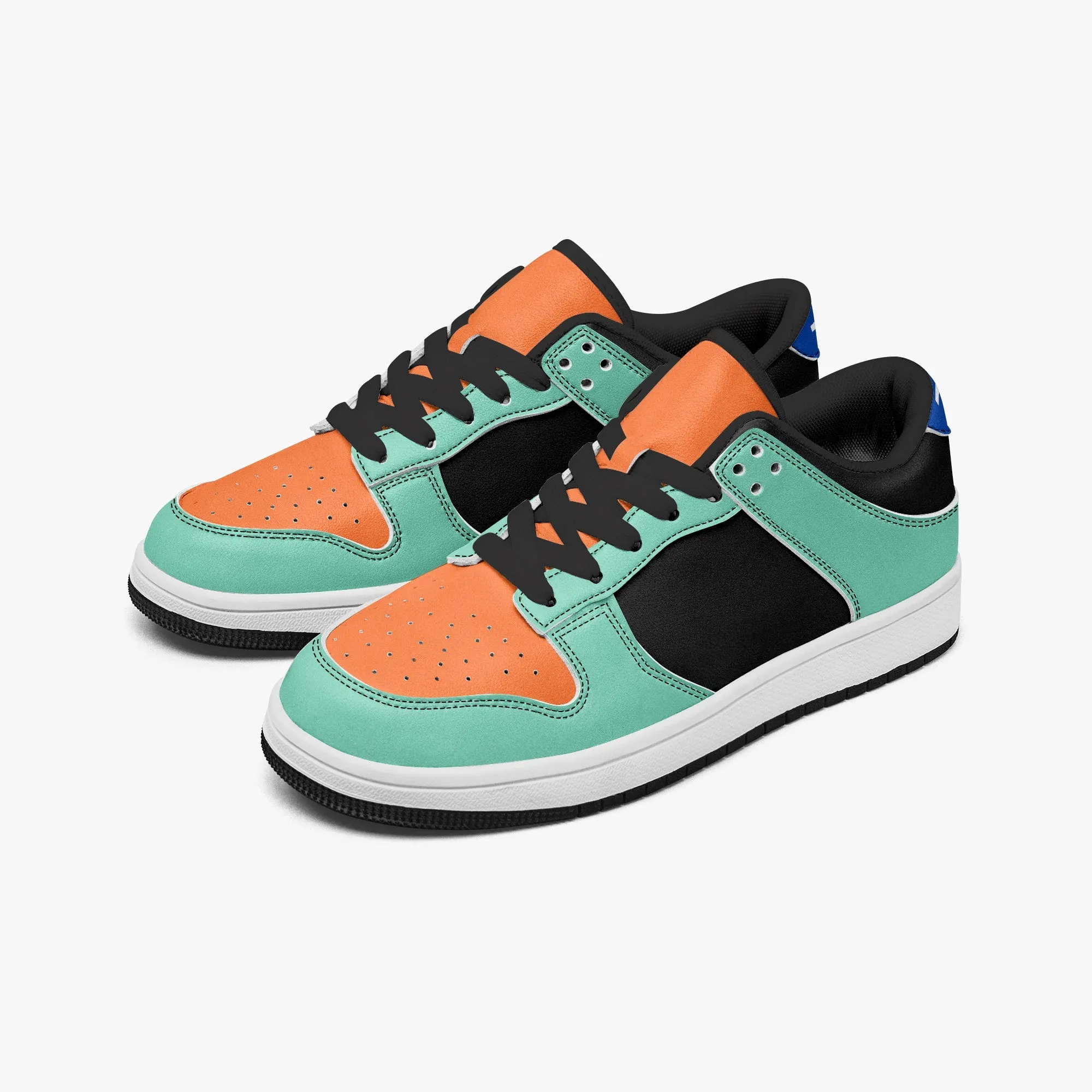 718 Dunk Stylish Women Low-Top Leather Sneakers