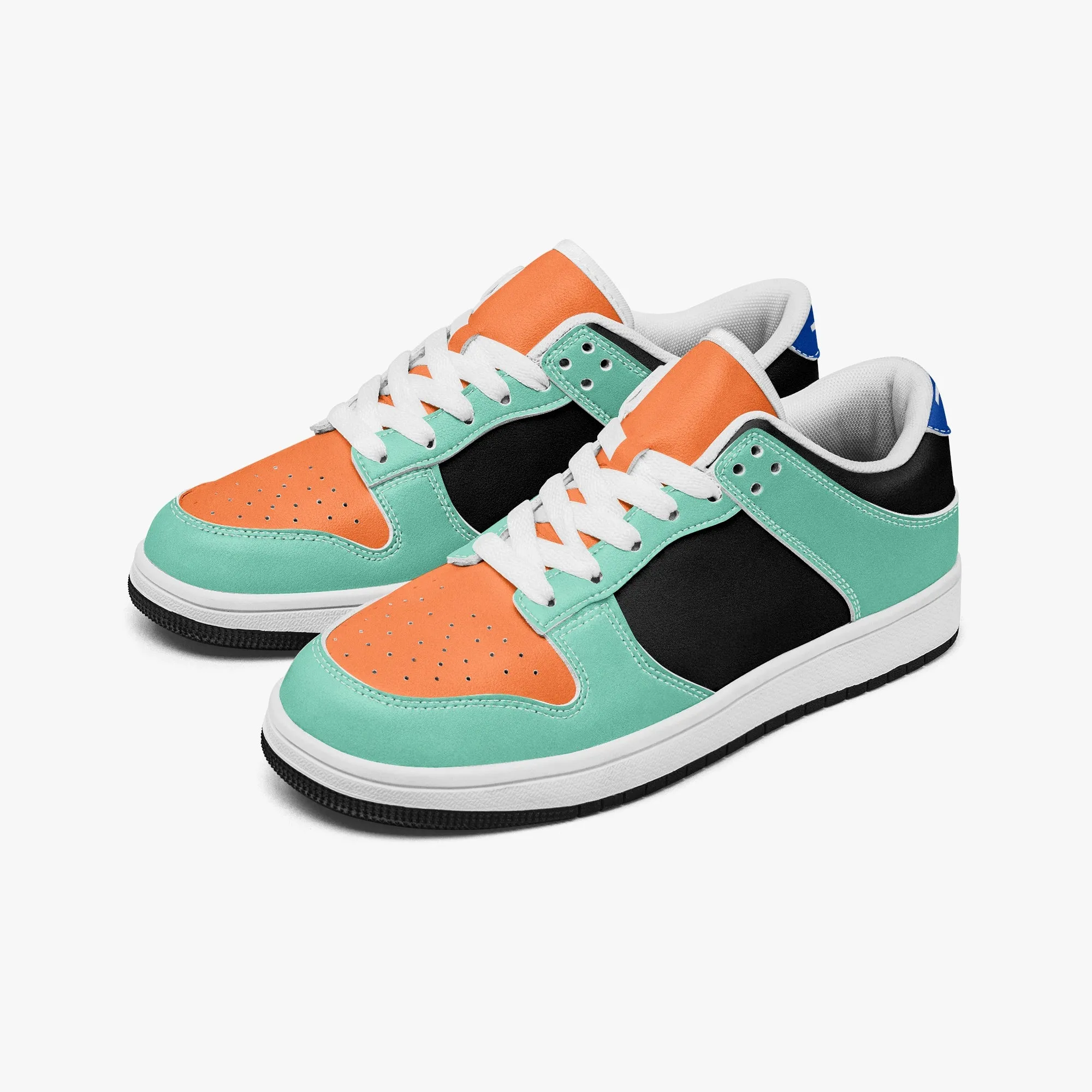 718 Dunk Stylish Women Low-Top Leather Sneakers