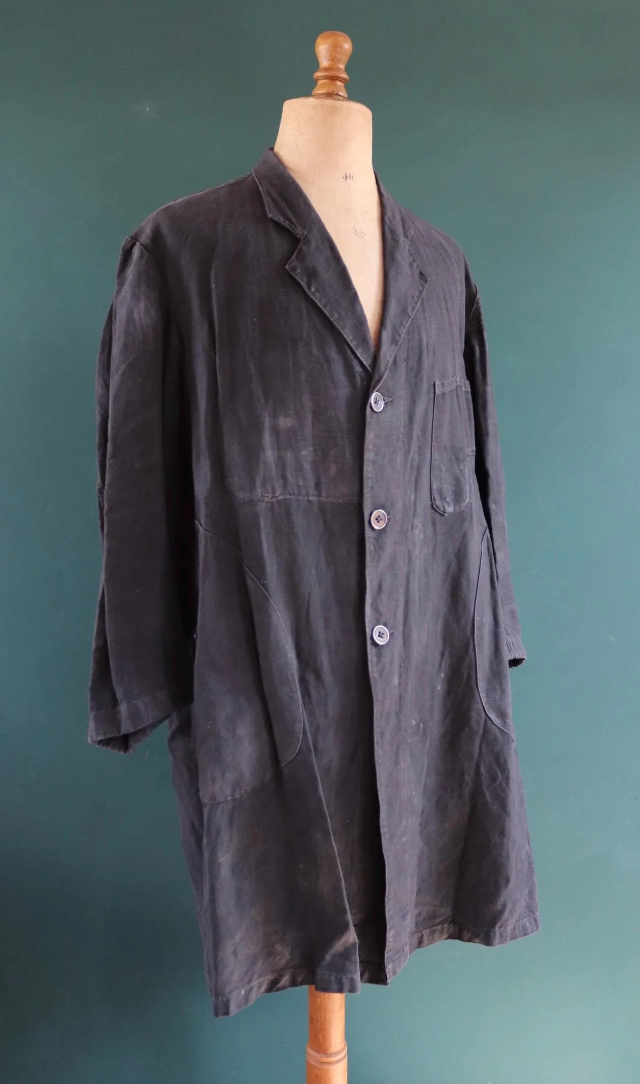 Antique French duster coat - vintage chore jacket - indigo linen workwear - maquignon - 51” chest
