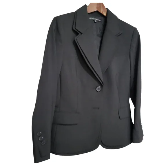 Antonio Melani 2-Button Center Vent Blazer. Size 8. Excellent Condition Pre-own