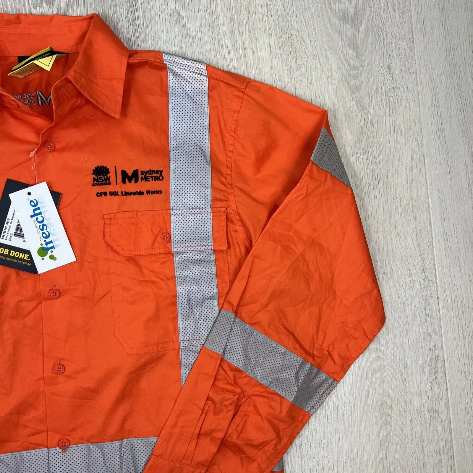 Bisley Workewear Long Sleeve Button Up UPF50  Reflective Tape Size Small (New)