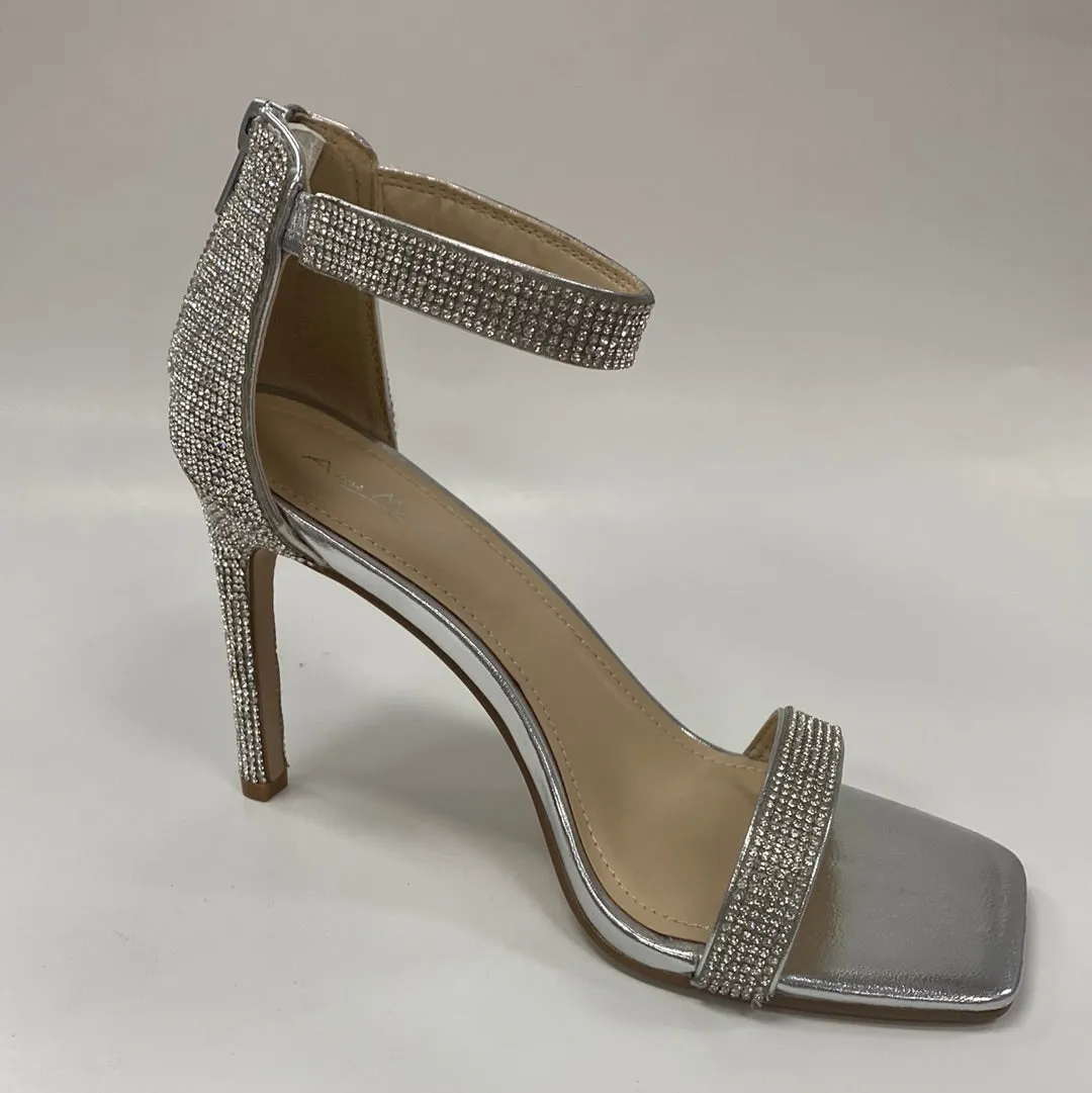 EVERMORE-45 ONE BAND ANKLE STRAP HEEL SANDAL