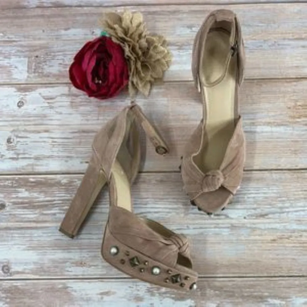 GUESS Tan Leather Kenzie Studded Platform Sandals 10