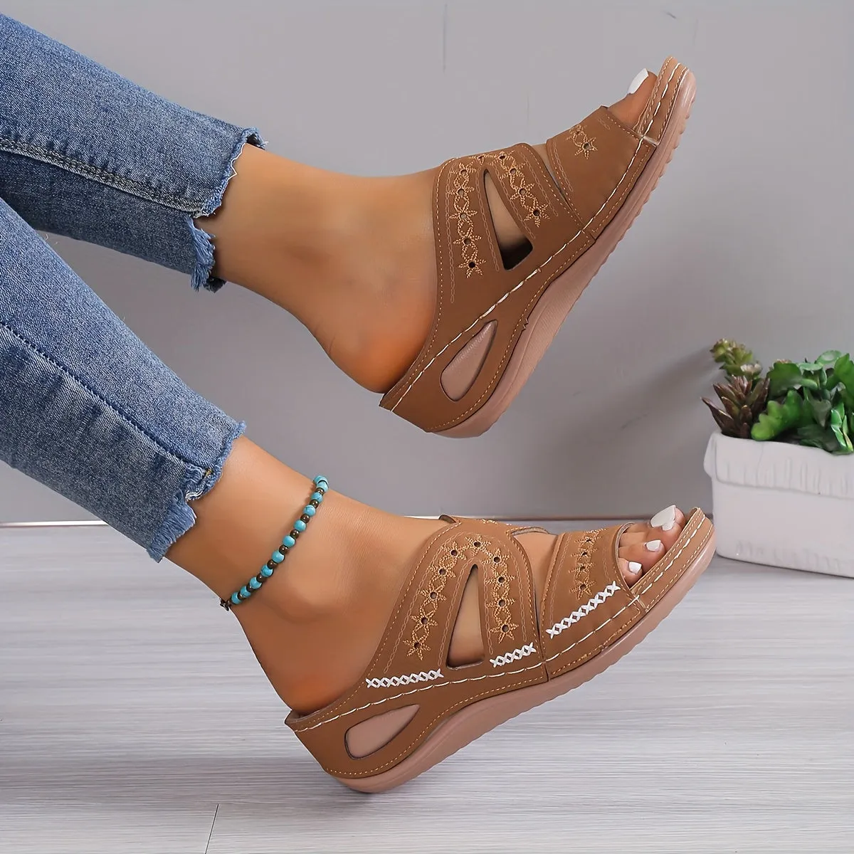 Lynn - Casual Orthopedic Sandals