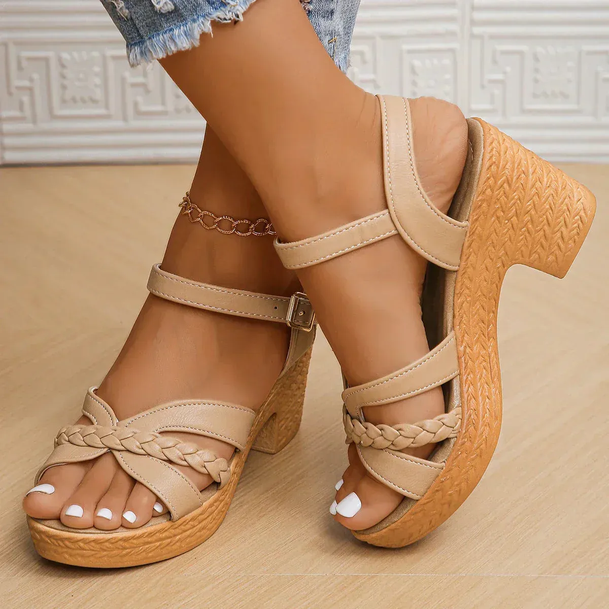 Senna - Supportive Fashion Sandals
