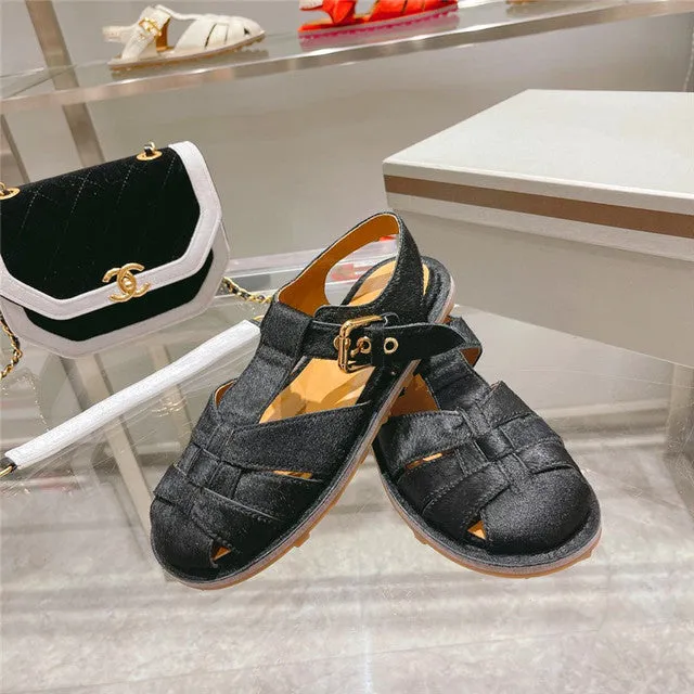 T-strap Design Round Toe Casual Flat Sandals