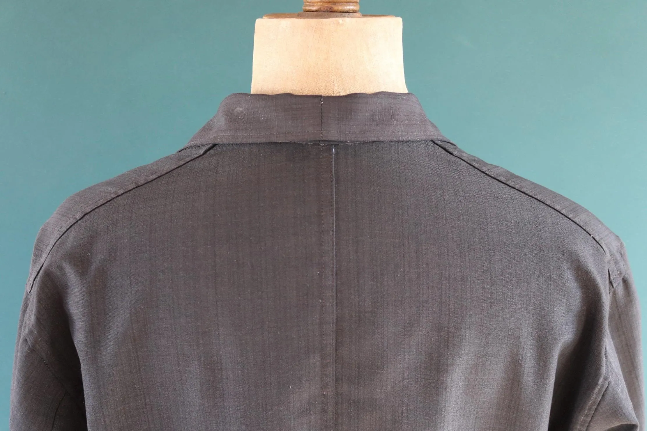 Vintage French workwear duster jacket - 1950s 60s Vetra black factory coat - 50” chest - maquignon