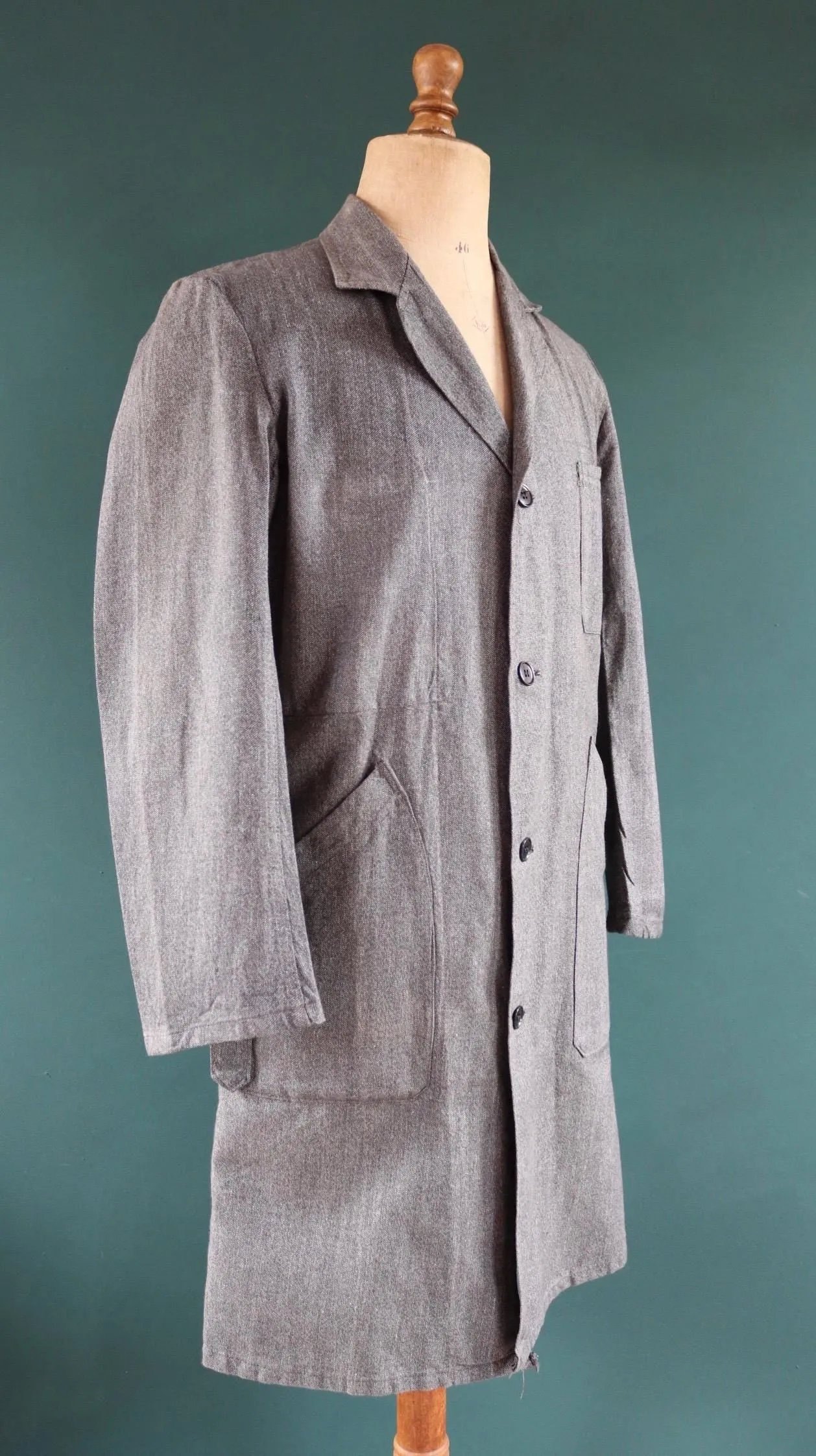 Vintage French workwear jacket - 1950s 60s salt pepper grey overalls - selvedge cotton - long factory coat - 44” chest