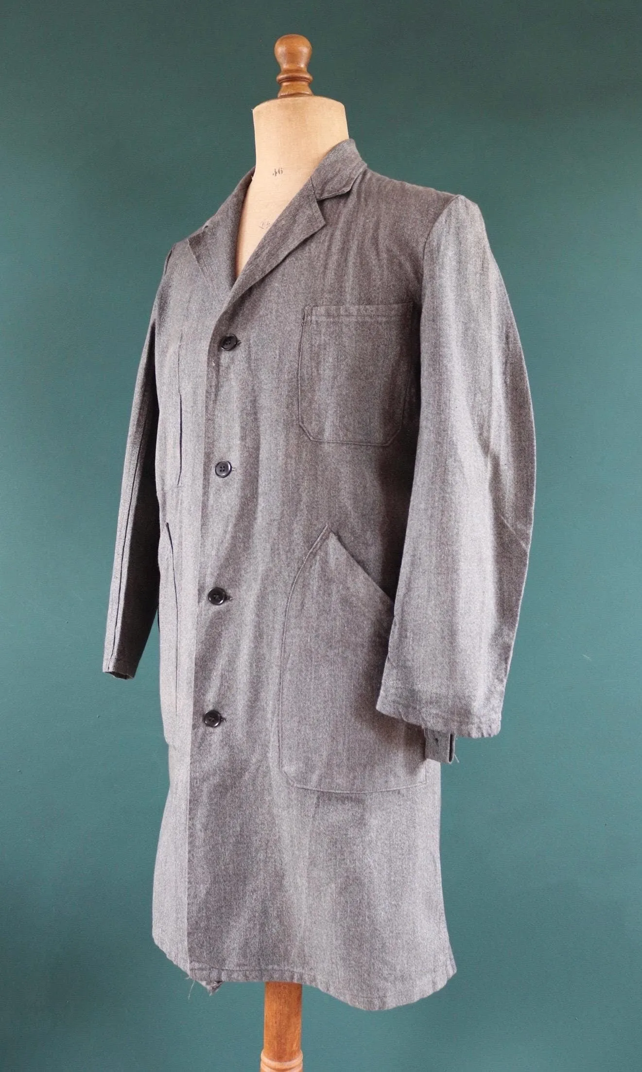 Vintage French workwear jacket - 1950s 60s salt pepper grey overalls - selvedge cotton - long factory coat - 44” chest