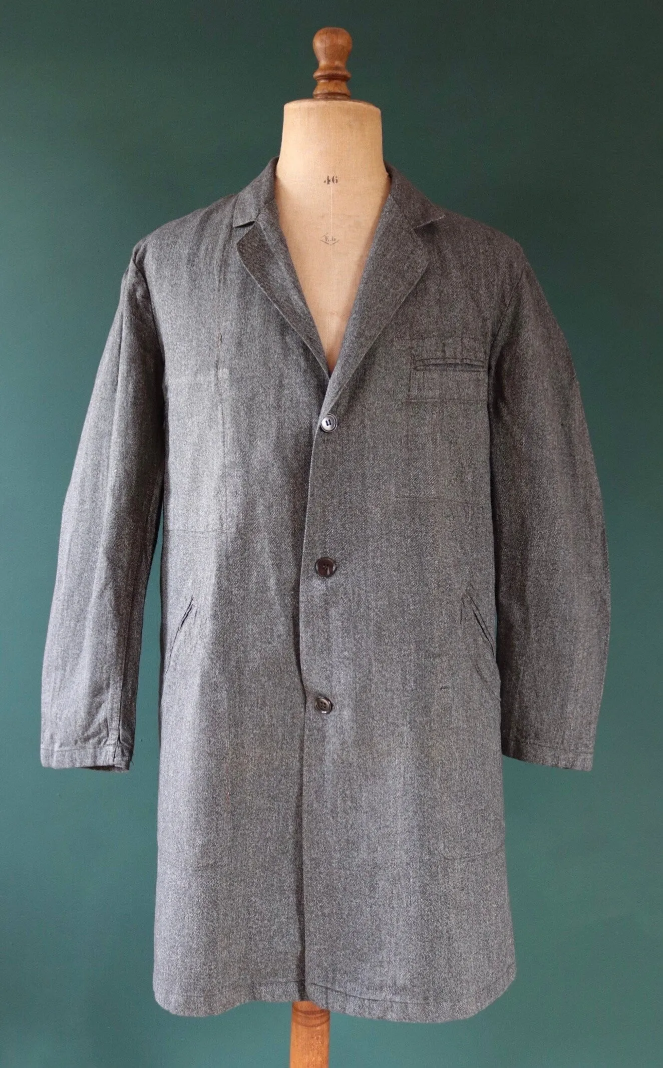 Vintage French workwear jacket - 1950s 60s selvedge overalls - salt pepper grey long belted coat - 49” chest