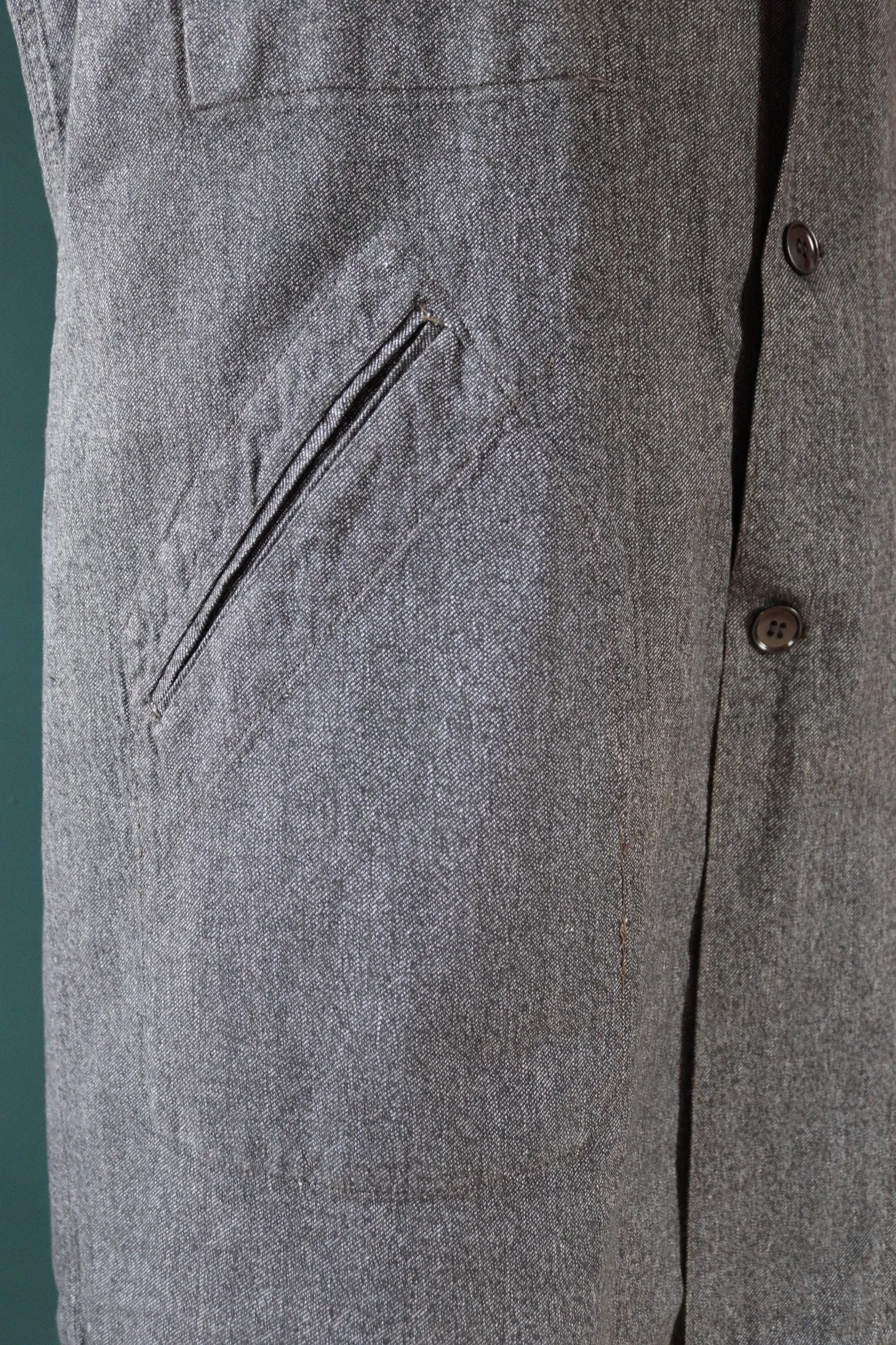 Vintage French workwear jacket - 1950s 60s selvedge overalls - salt pepper grey long belted coat - 49” chest