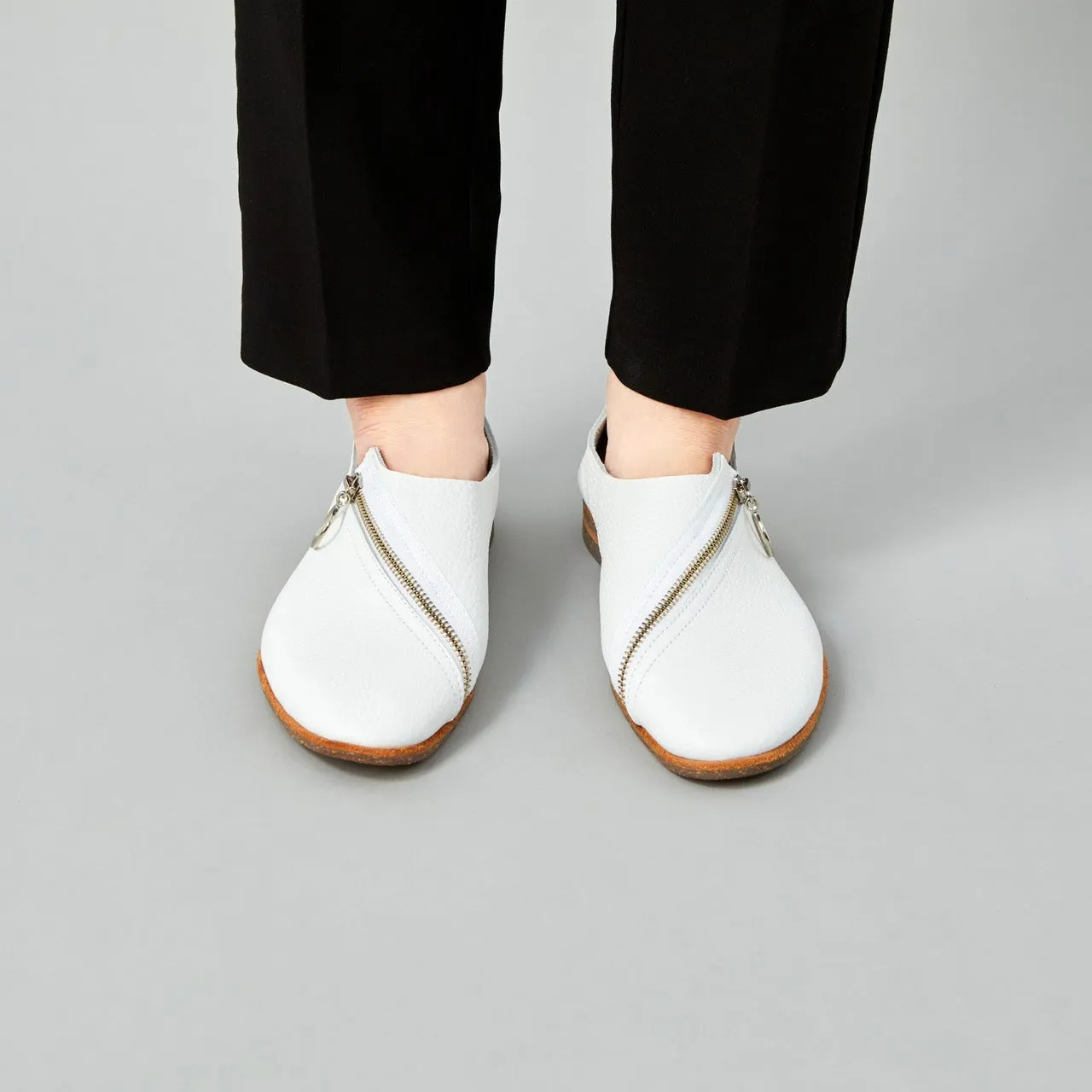 ZIP SHOES　ALL WHITE